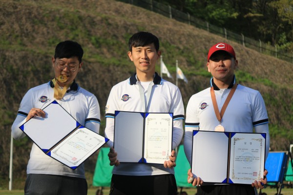 7e071f603ee289acaef2f7bd8f186e00_1461844