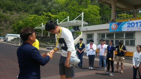 aedf654ad438583d60ae798cde3a63c4_1495517