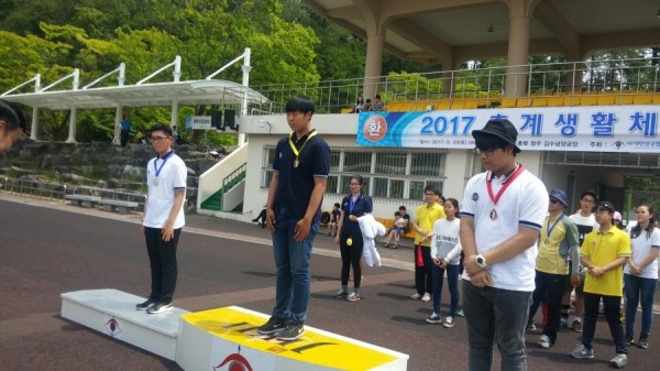 aedf654ad438583d60ae798cde3a63c4_1495518